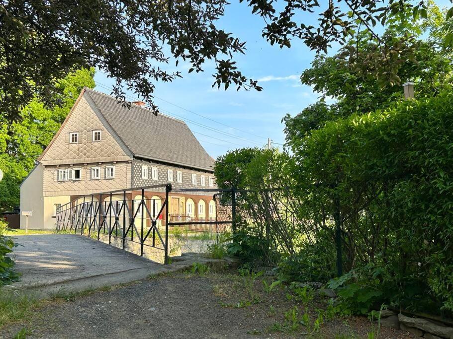 Fewo Frushi Mit Whirlpool, Infrarotsauna Grossschoenau Exterior photo